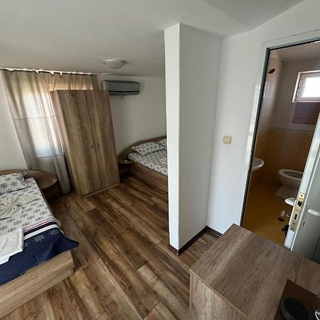 Къща За Гости Перфекто Tschernomorez Exterior foto